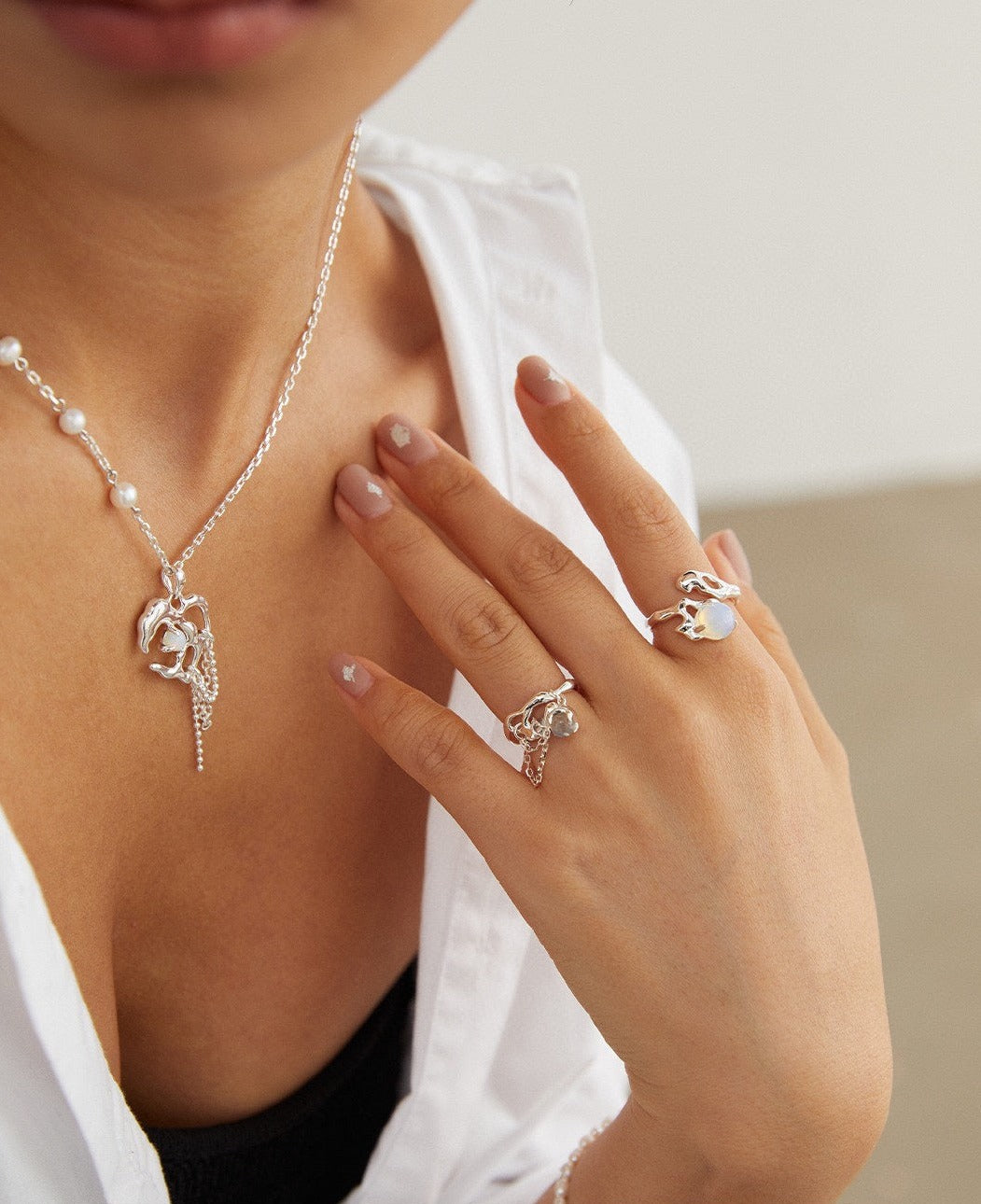 Drop necklace with small pearls, silver & gold