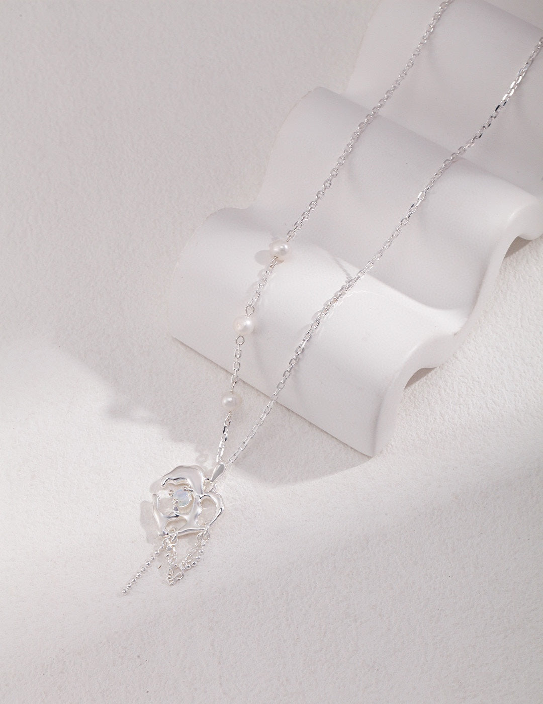 Drop necklace with small pearls, silver & gold