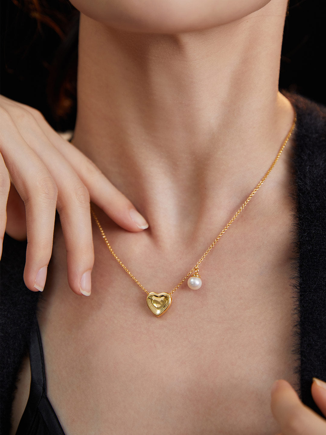 Heart with single pearl necklace, silver & gold