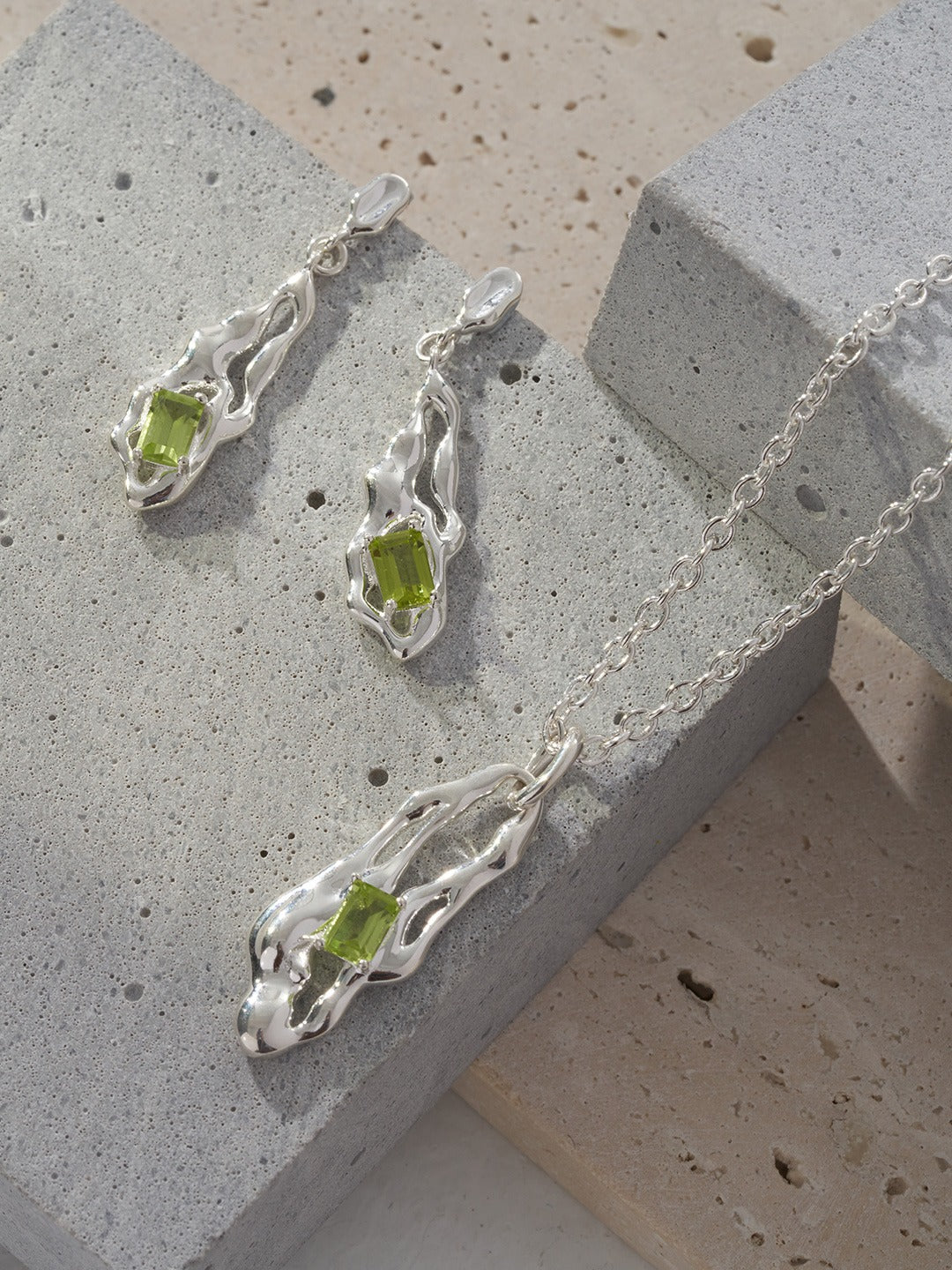 Peridot August Green Birthstone Necklace