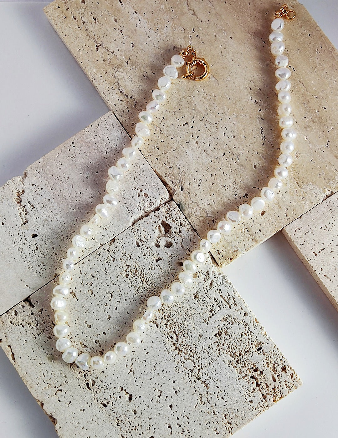 Minimalist Baroque Pearl Necklace with Gold Clasp
