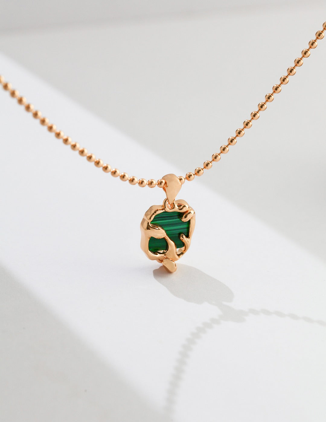 Sophisticated Green Gemstone Necklace with Delicate Gold Bead
