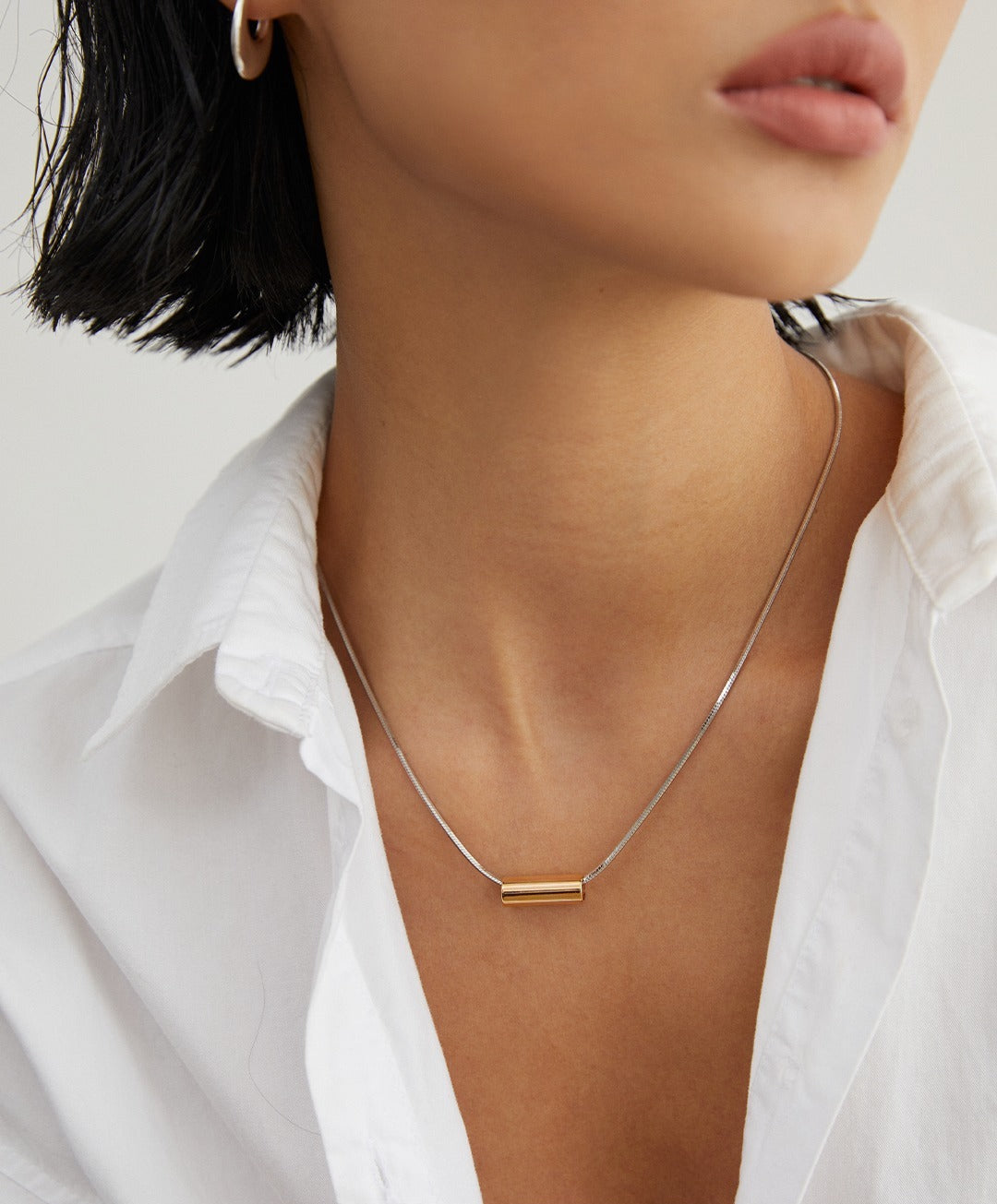 Minimalist Gold Cylinder Chain Necklace