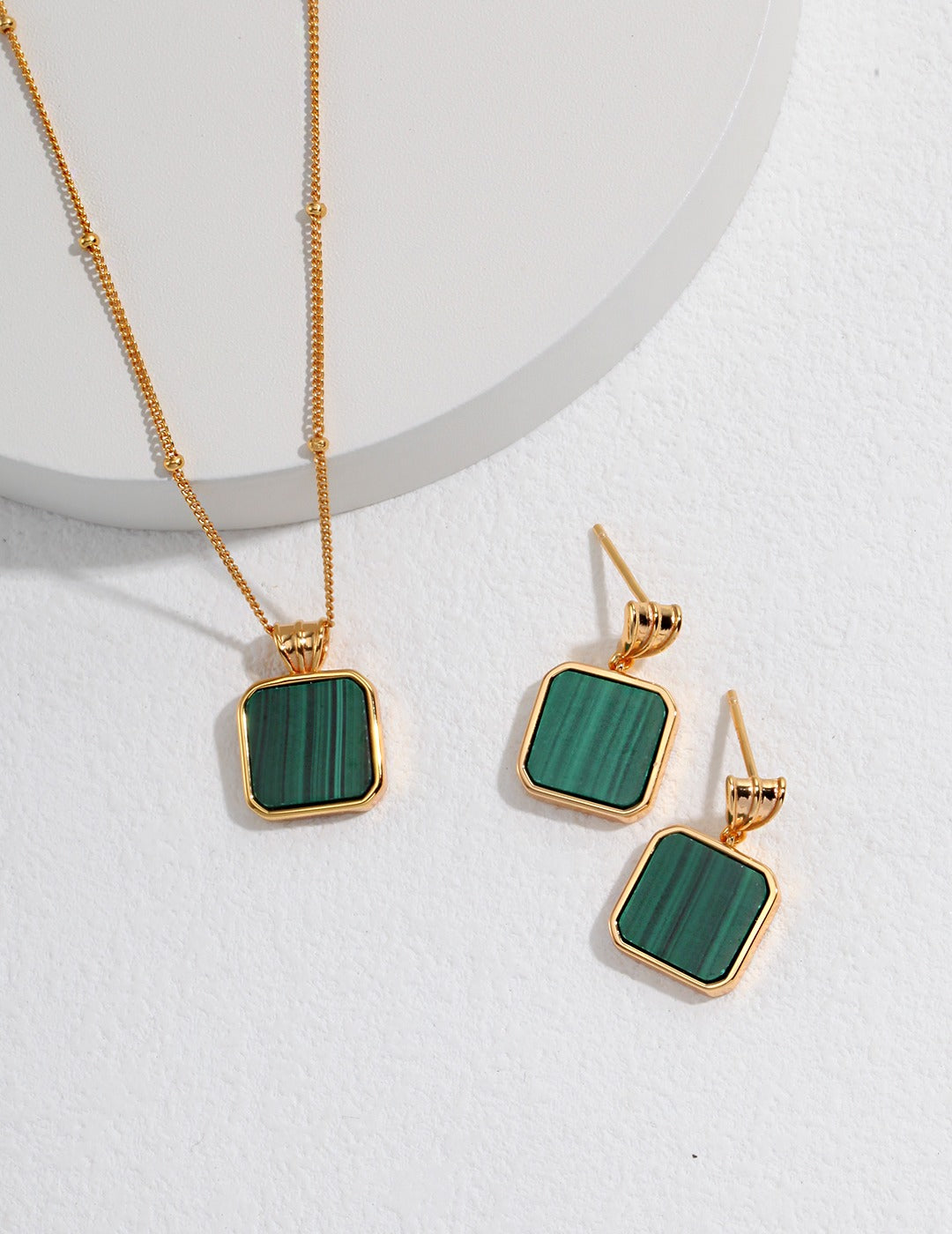 Square Gold Framed Green Malachite Necklace