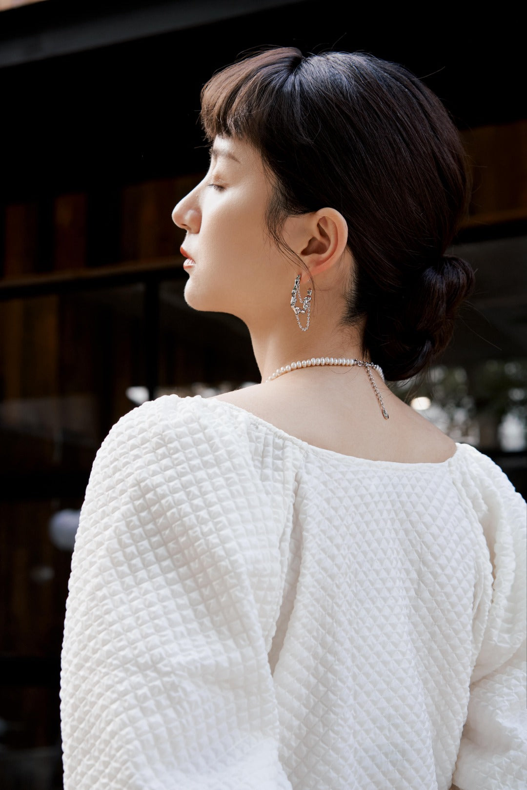 Abstract earrings with chain, silver & gold