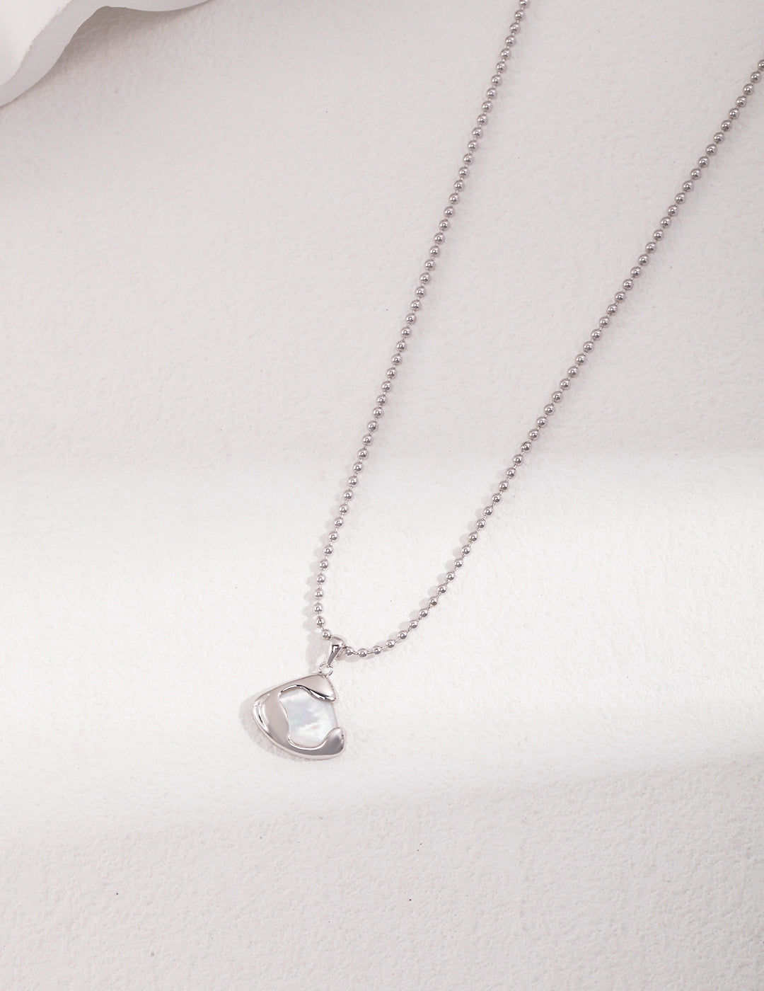 Moonstone necklace, silver & gold