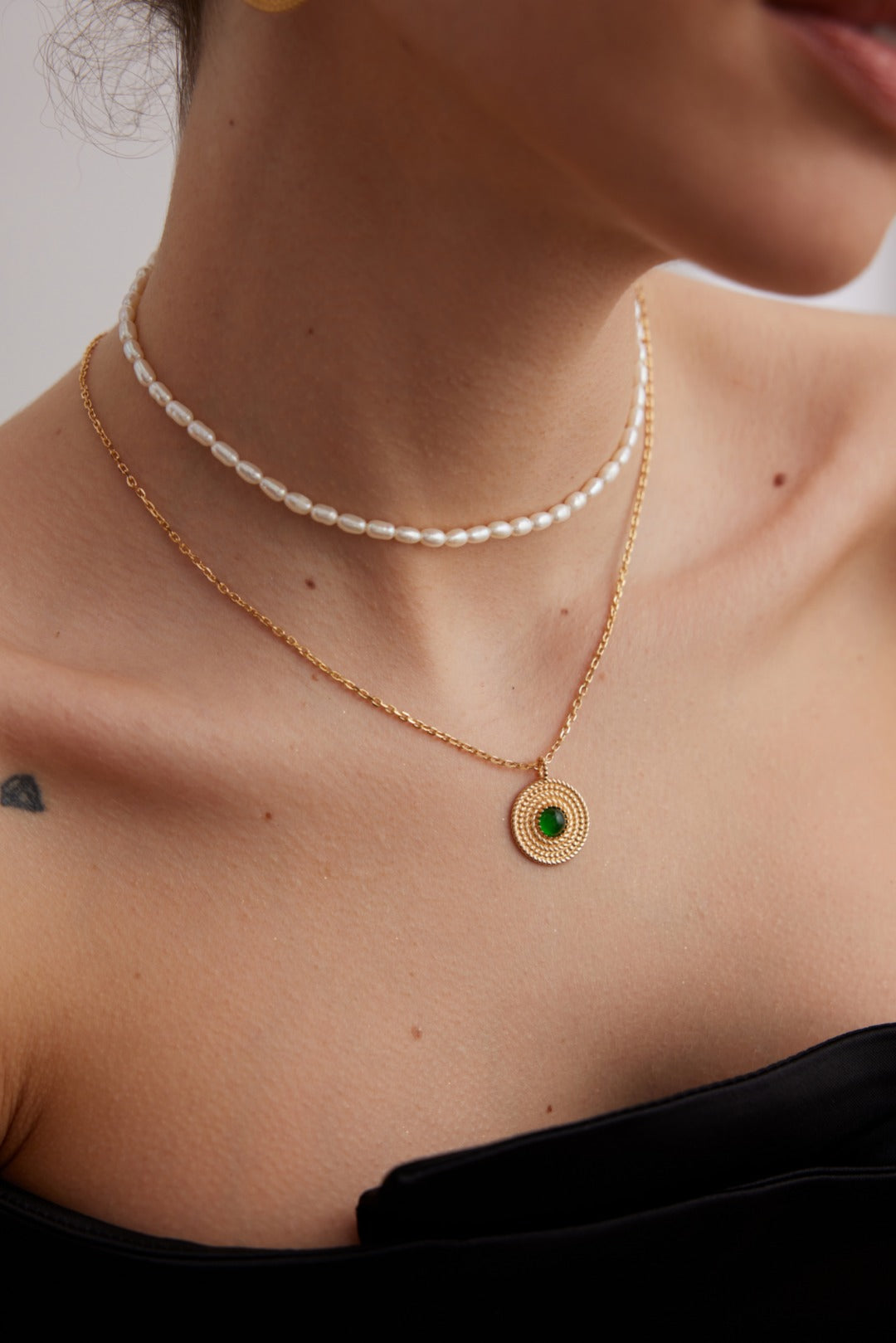 Simple Pearl Choker with Gold Chain