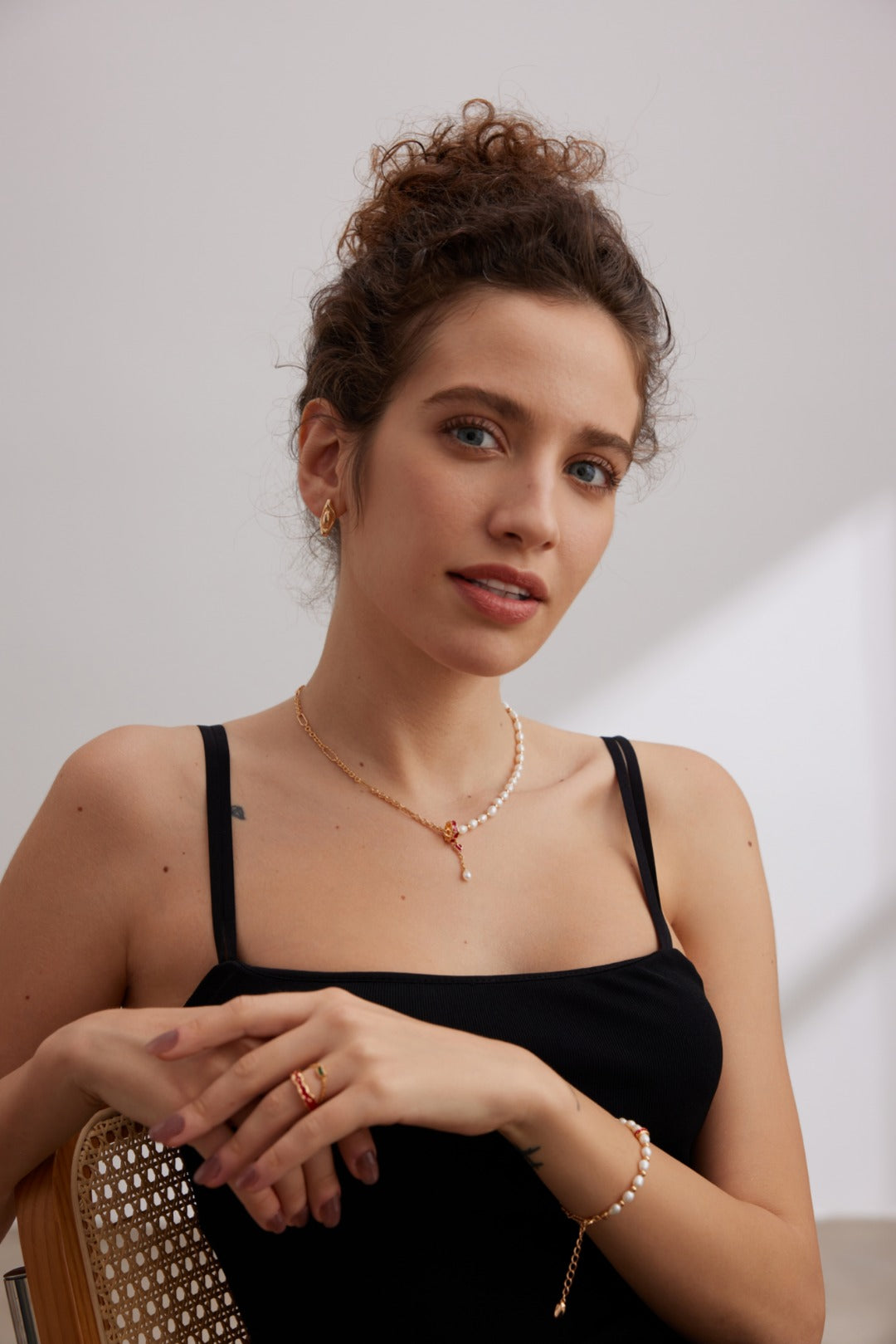 Dainty Drip Pearl Pendant with Beads Necklace