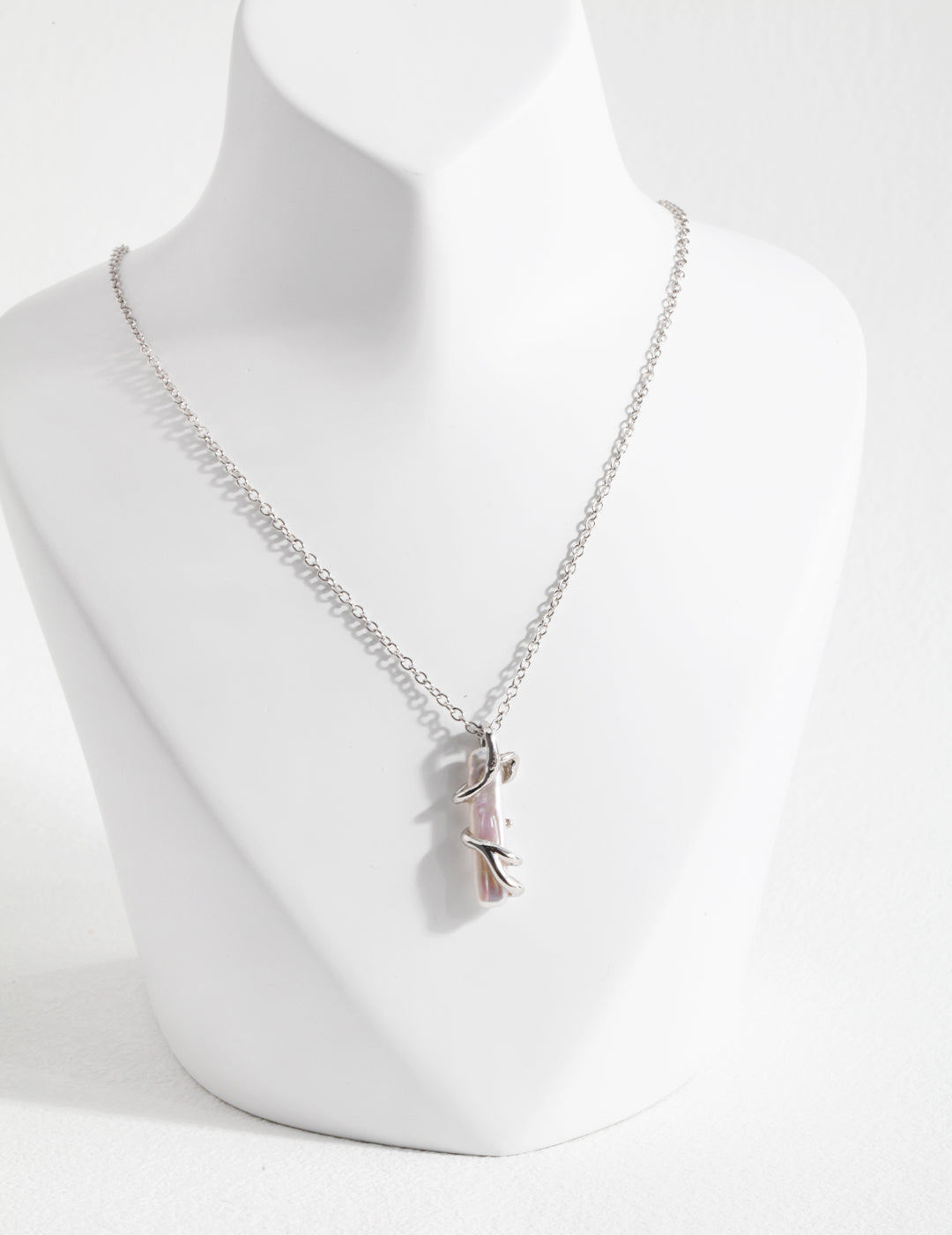 Cosette Baroque Pearl Silver Necklace