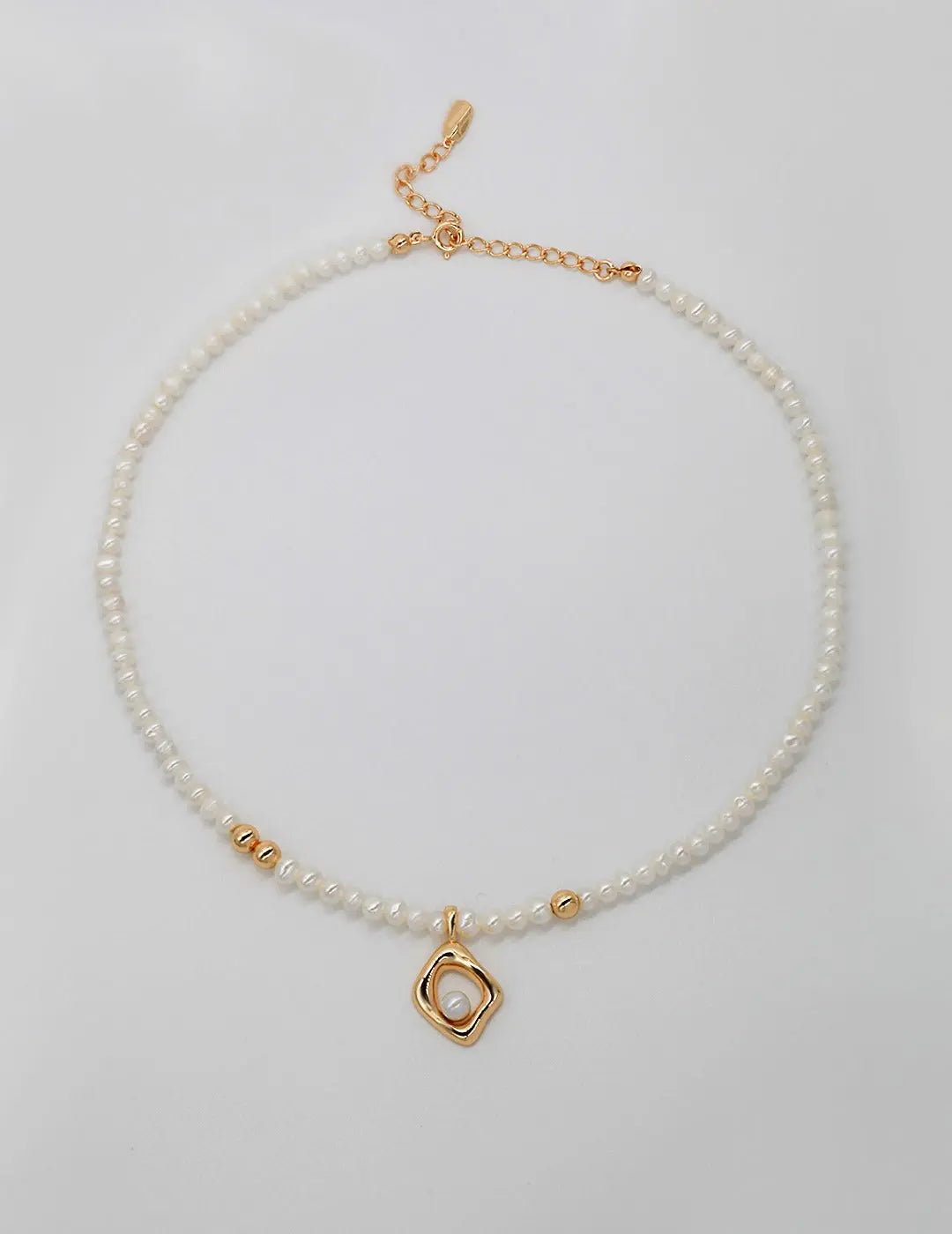 Freshwater pearl necklace with S925 silver gold vermeil rhombus hollow out pendant freshwater pearl
