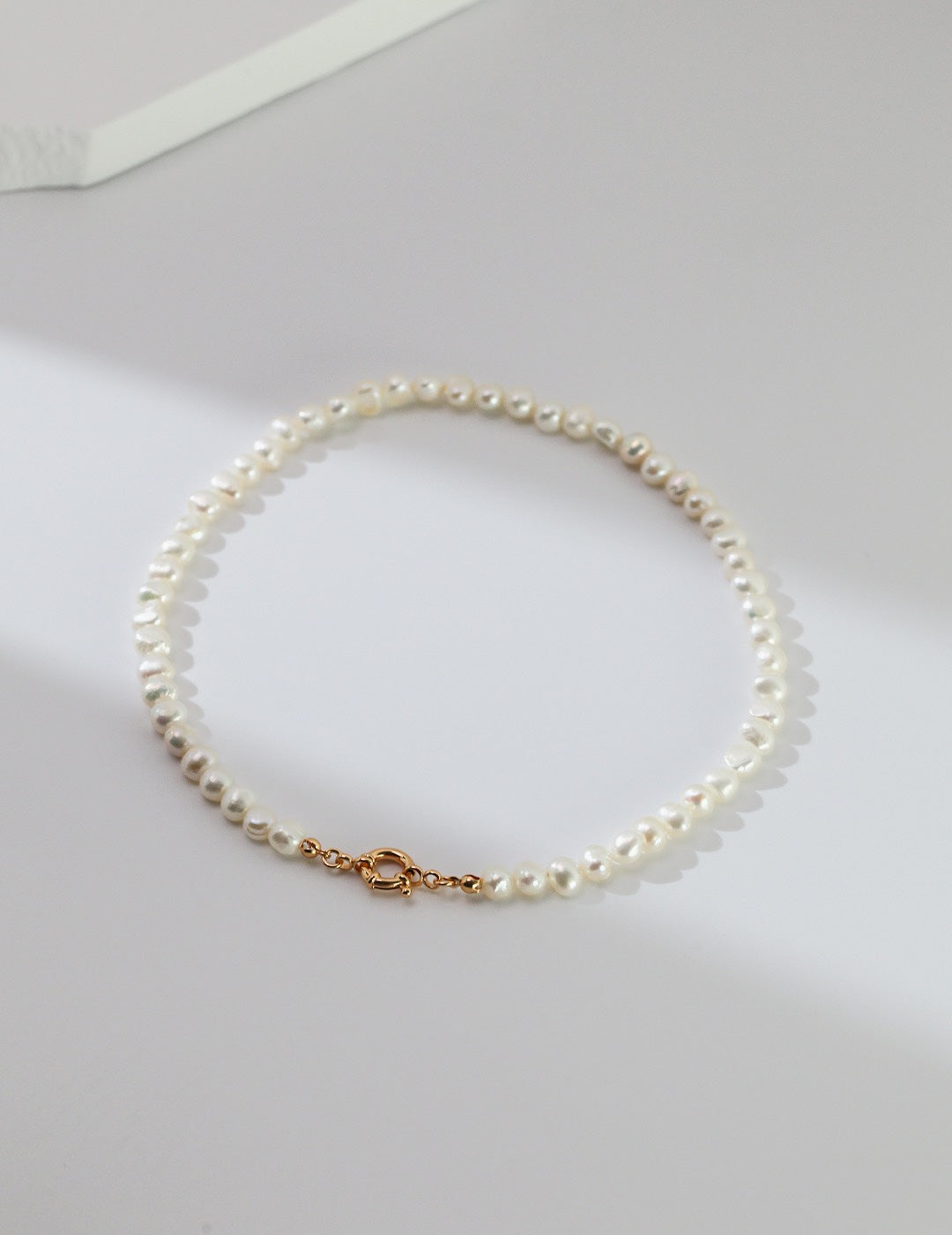 Minimalist Baroque Pearl Necklace with Gold Clasp