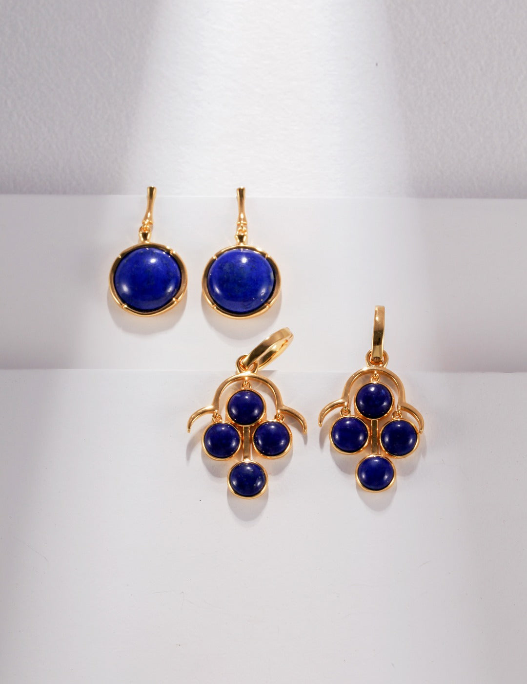 Blueberries vintage gold earrings