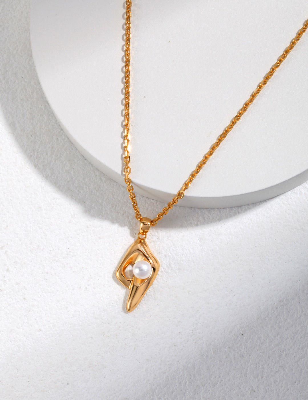 Gold Single Pearl Lightning-Shaped Pendant Necklace by Señorita J